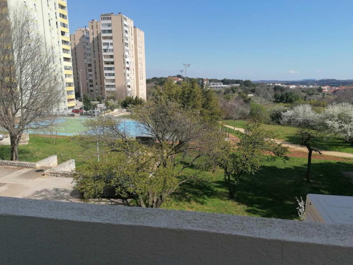 Apartman Petra Пула Экстерьер фото